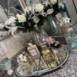 Meet your Posher, Eula Ross